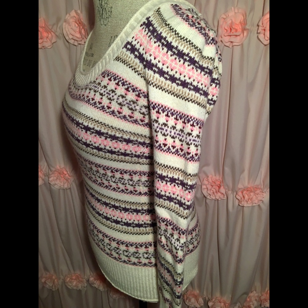 Kohl’s Knitted Patterned Sweater - image 3